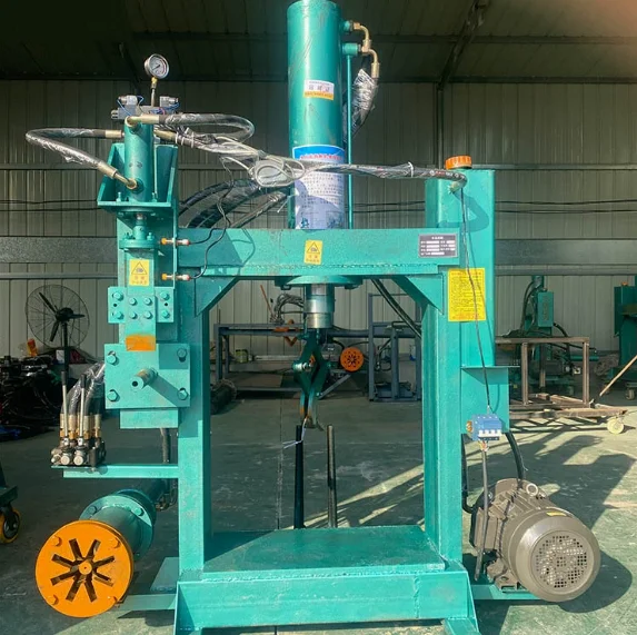 Máquina multifuncional de desmontagem de pressão para desmontagem e extrair anéis de cobre de motores de resíduos