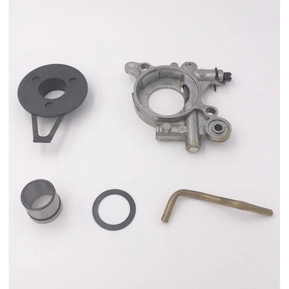 /Oil /Pump /Assembly With Pipe For Chainsaw Models 362 365 371 372 2063 2165 Engine Lubrication Replacement Part