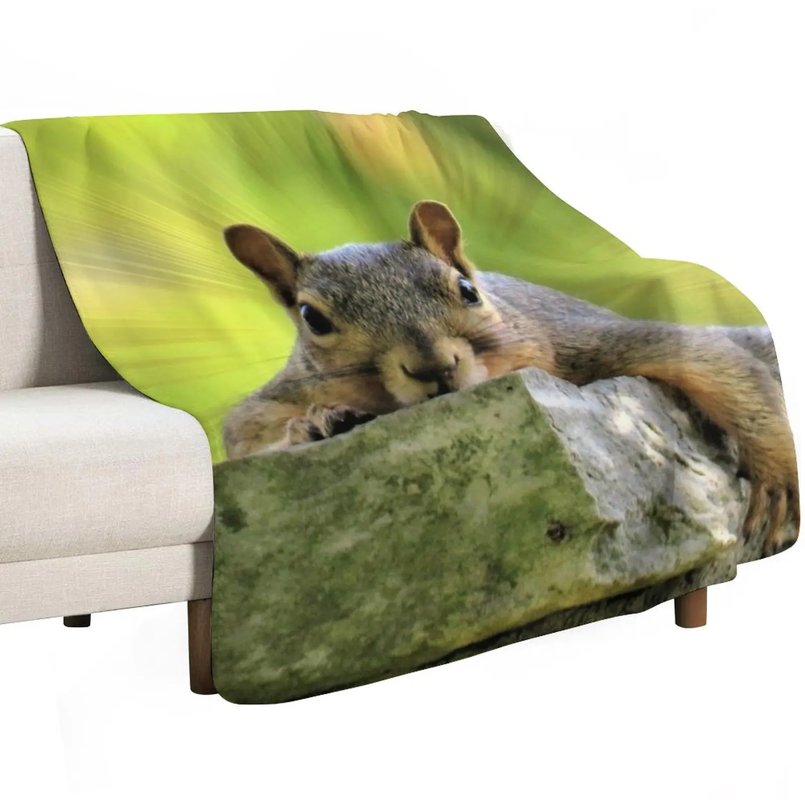 Relaxed Squirrel Throw Blanket Durable Warm Blanket for Daily Home Use