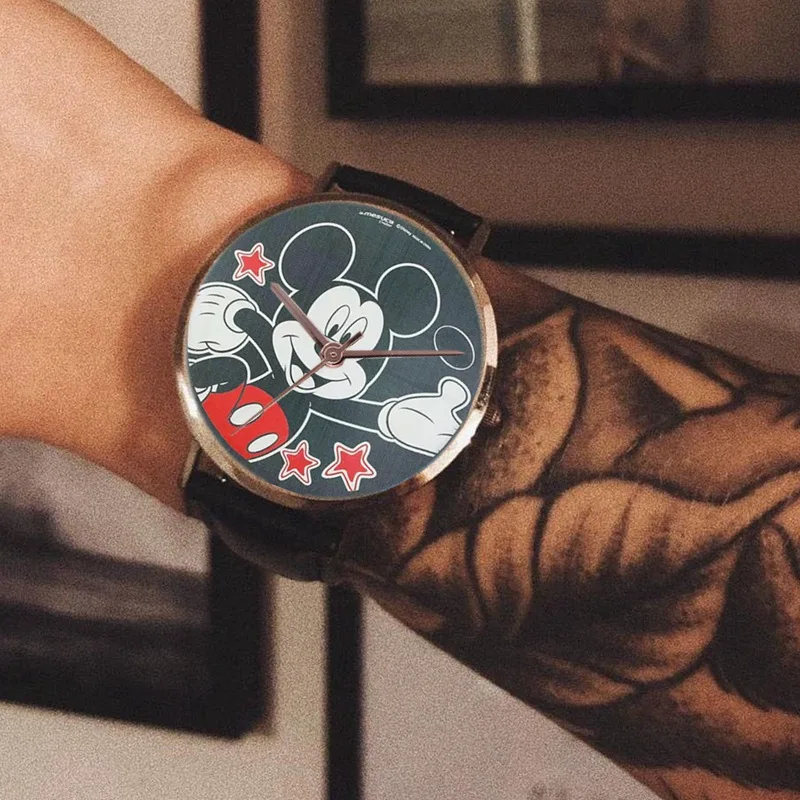 Disney Mickey Minnie Children's Watch Anime action figure Mickey Mouse PU Belt Pointer Digital Quartz watches for kids Gifts