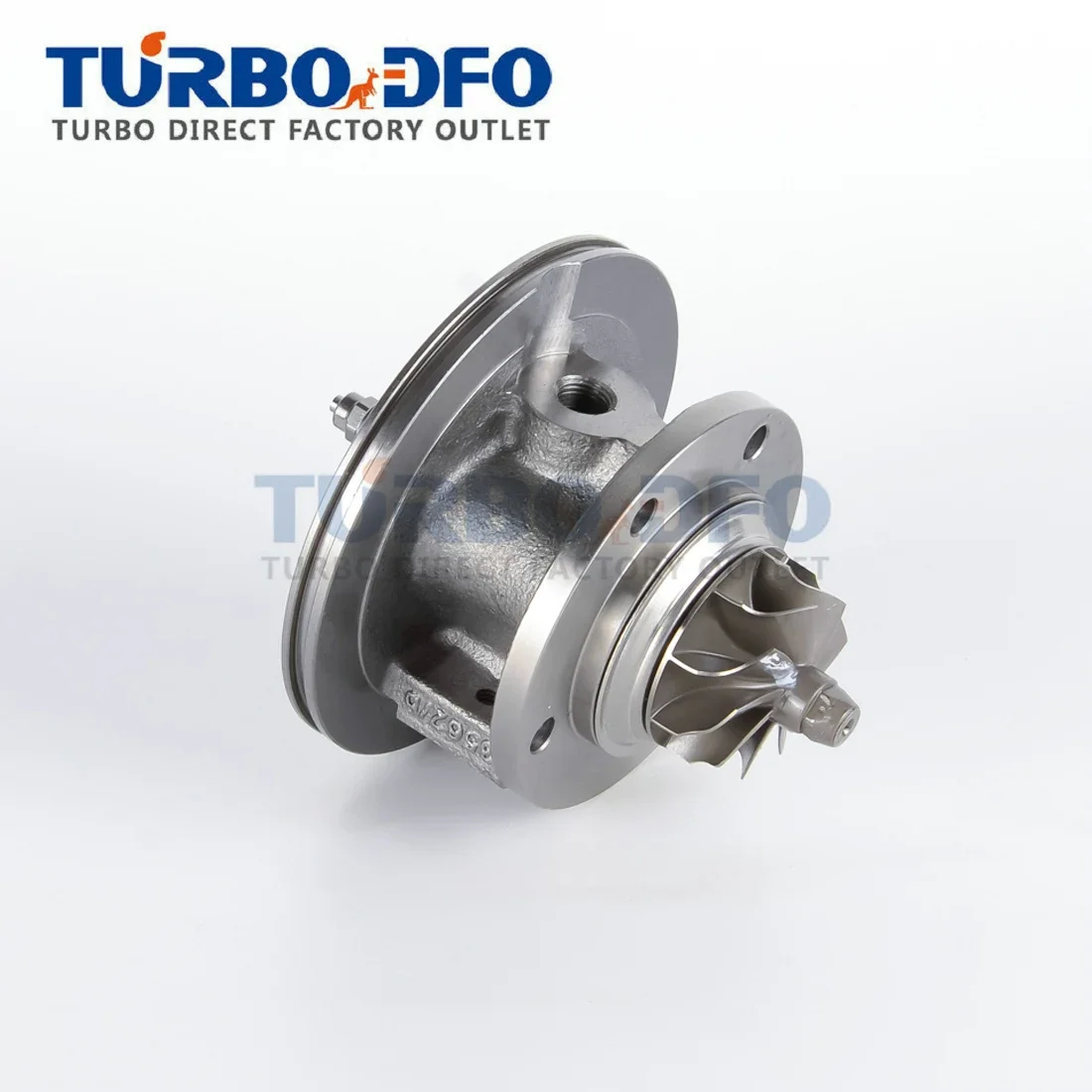 turbo-chra-para-volvo-xc60-xc70-d4-d5-136-156-24-d-d3-d4-awd-2400-ccm-120-kw-54399880091-54399700091-36002664-36002757-turbina