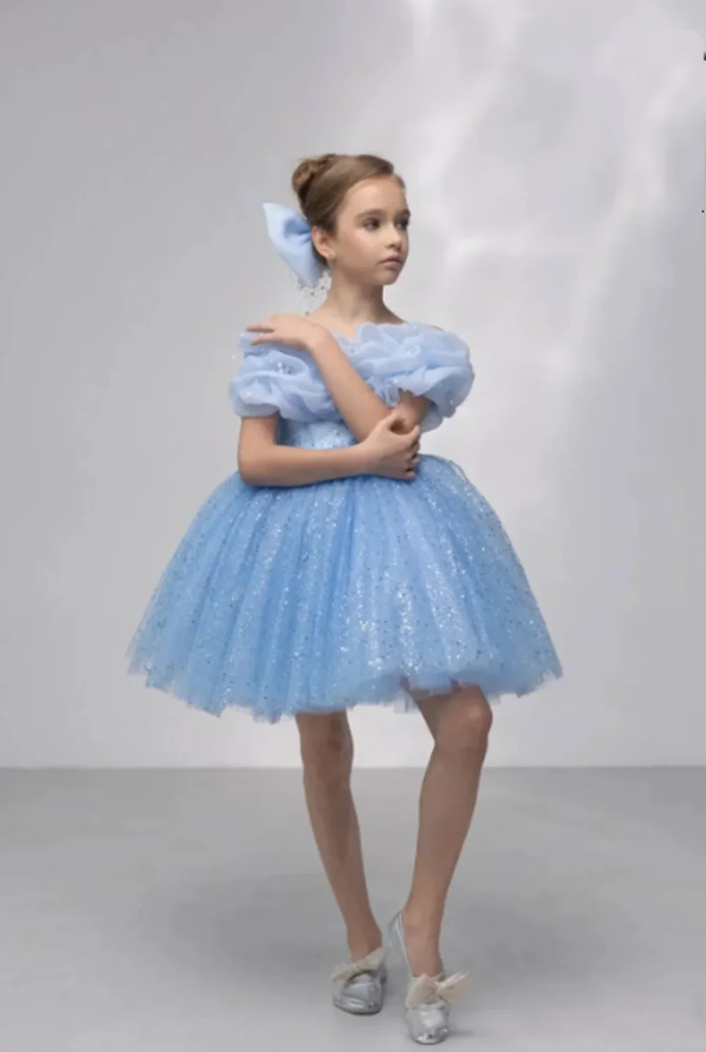 customized-sky-blue-flower-girl-dresses-for-wedding-pearls-sequins-lace-tulle-puffy-kids-birthday-party-formal-occasion-gown