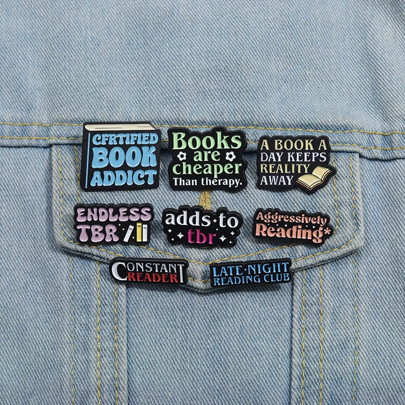 2-5pcs Letter Series Brooch I Am Right Friday Code Keyboard Jesu Shell Reading Book Club Mercy Badge Punk Lapel Pin Jewelry Gift