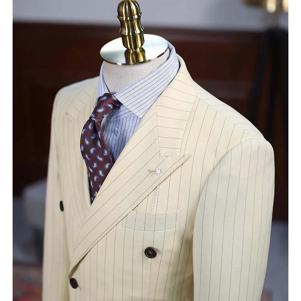 Beige Vertical Stripes Men Suits High-end Peak Lapel Double Breasted Suit Slim Fit Business Casual Wedding Tuxedo 2 Piece Blazer