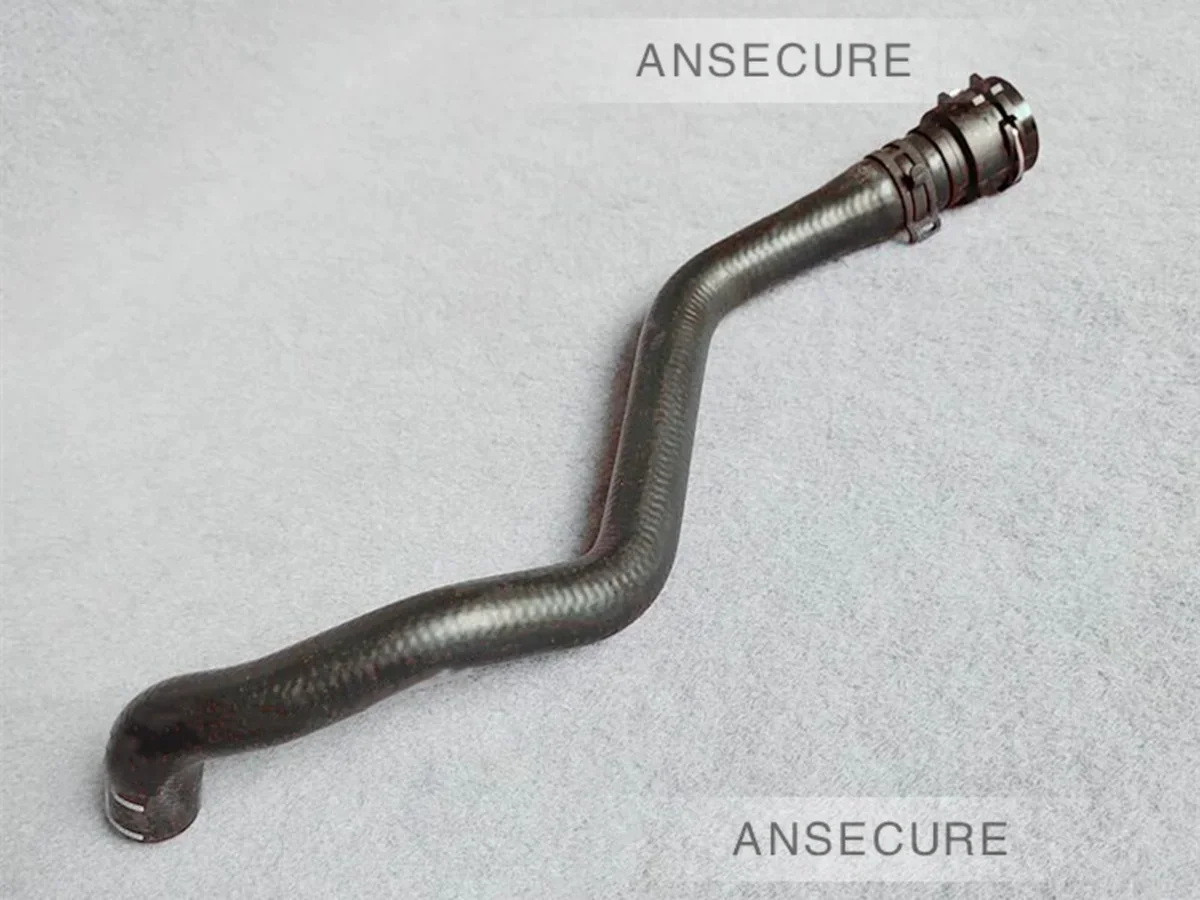

1.6 Petrol Engine Coolant Hose Pipe For VW Golf 7 Jetta MK7 T-cross Skoda Octavia Karoq Yeti Seat Leon Arona Ibiza 5Q0122157CJ