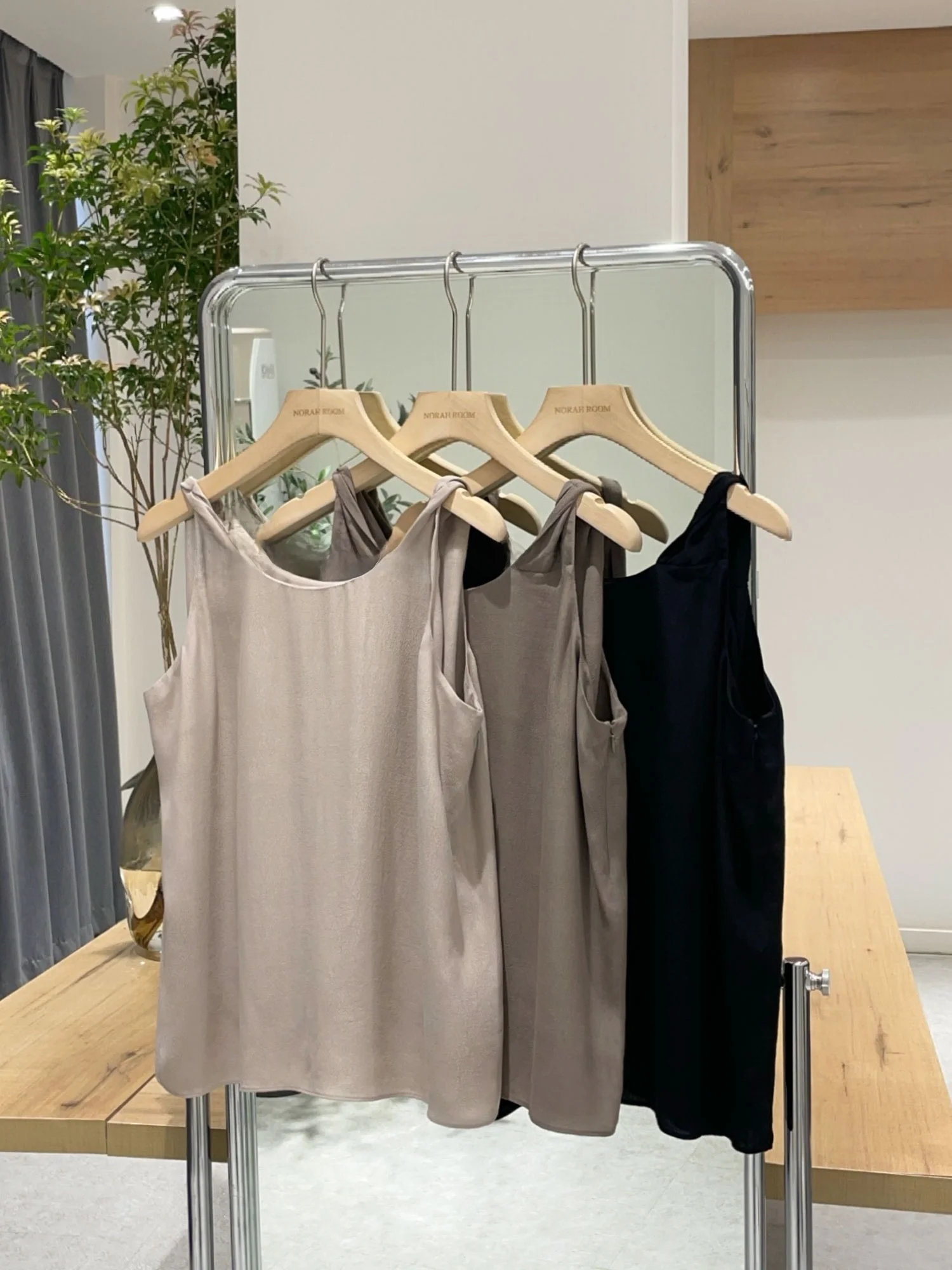 

Nok Xiaola подлинный брендовый круглый шифоновый жилет на бретелях, Новое поступление лета, корейская блузка прямого кроя для поездок на работу