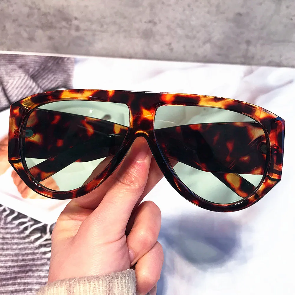 new fashion sunglasses for owmen men vintage oversized oval green brown gradient sun glasses ladies trendy elegant shades uv400