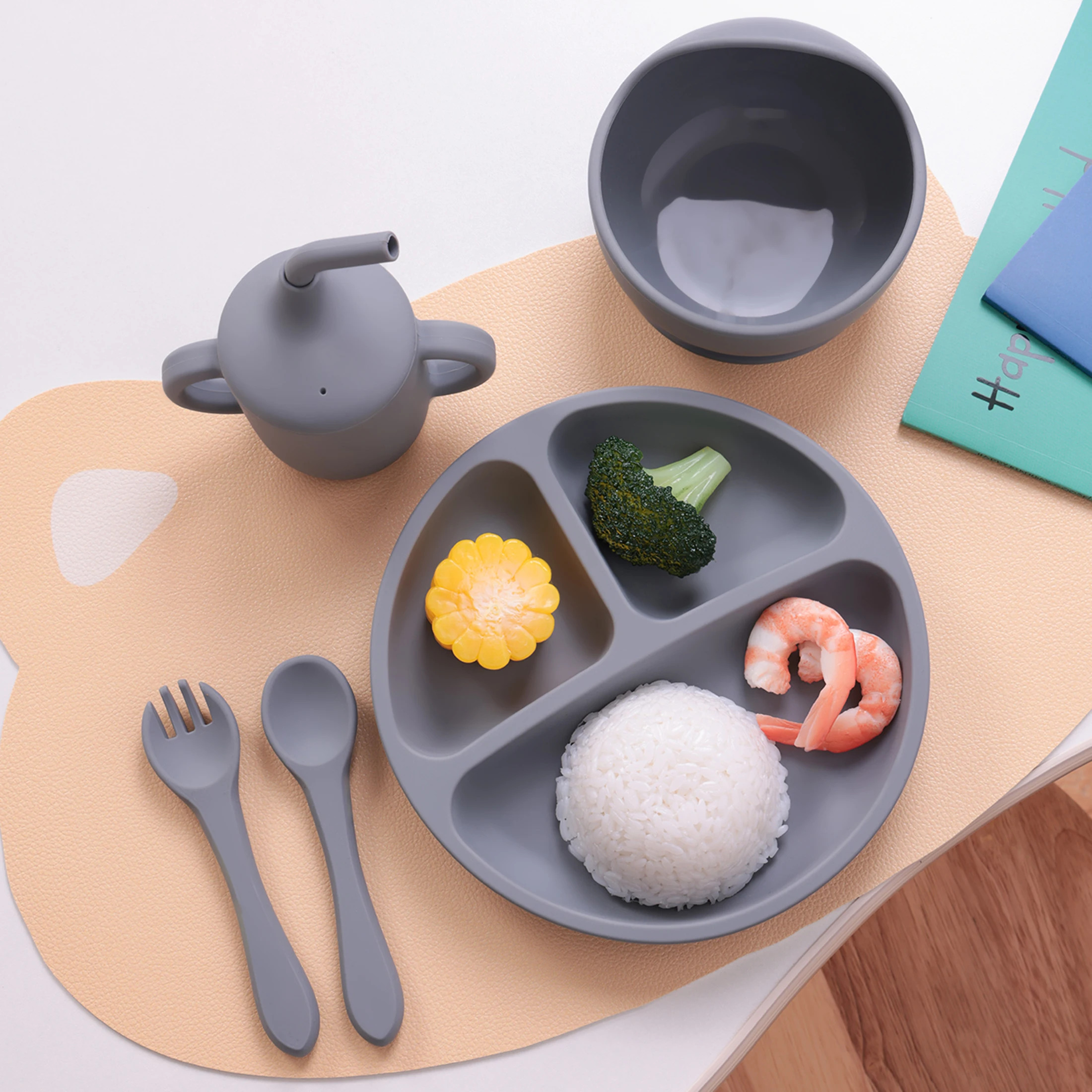 5PCS BPA Free Silicone Baby Feeding Set Suction Bowl Plate Spoon Forks Kids Learning Utensils Mealtime Essentials Tableware