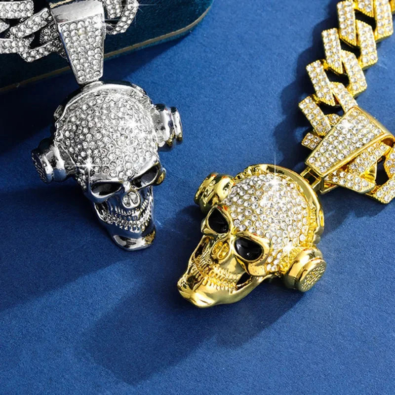 

1/2Pcs Alloy Cuban Chain Skull Pendant Halloween Accessories Niche Hip-hop Diamond Inlaid Personalized Chains Children's Gift