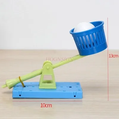 Student science experiment catapult children's handmade DIY technology small production work catapult teaching aids materials