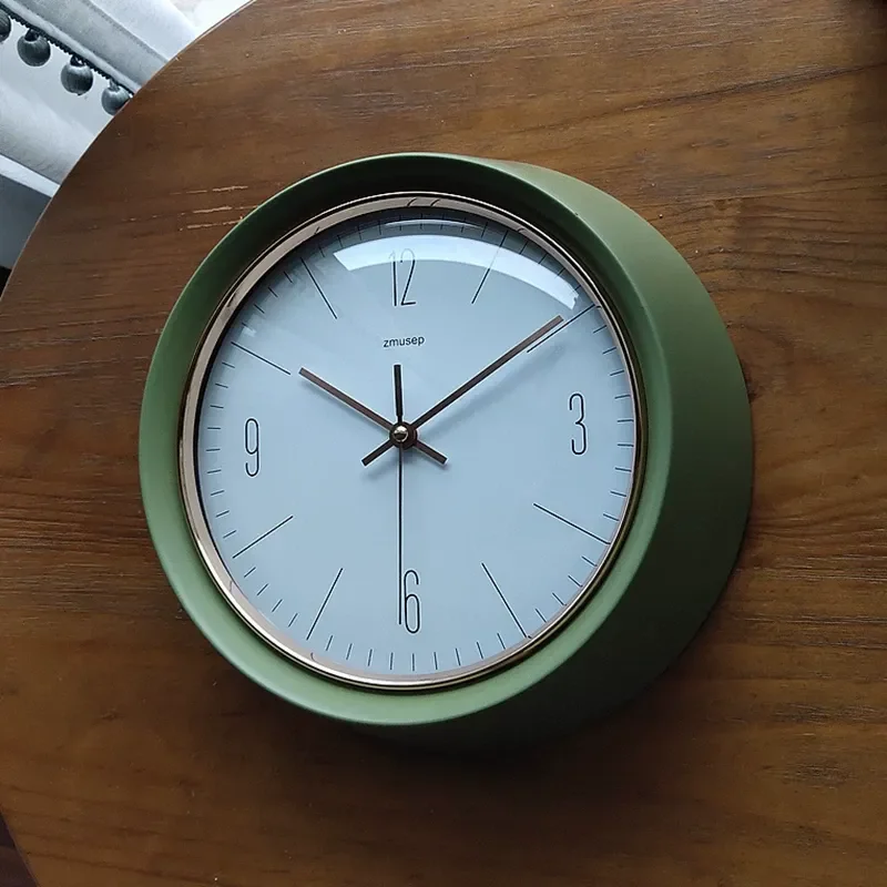 10 Inch Retro Olive Green Metal Wall Clock Round Single Sided Silent Non Ticking Decorative Home Watch Simple Design