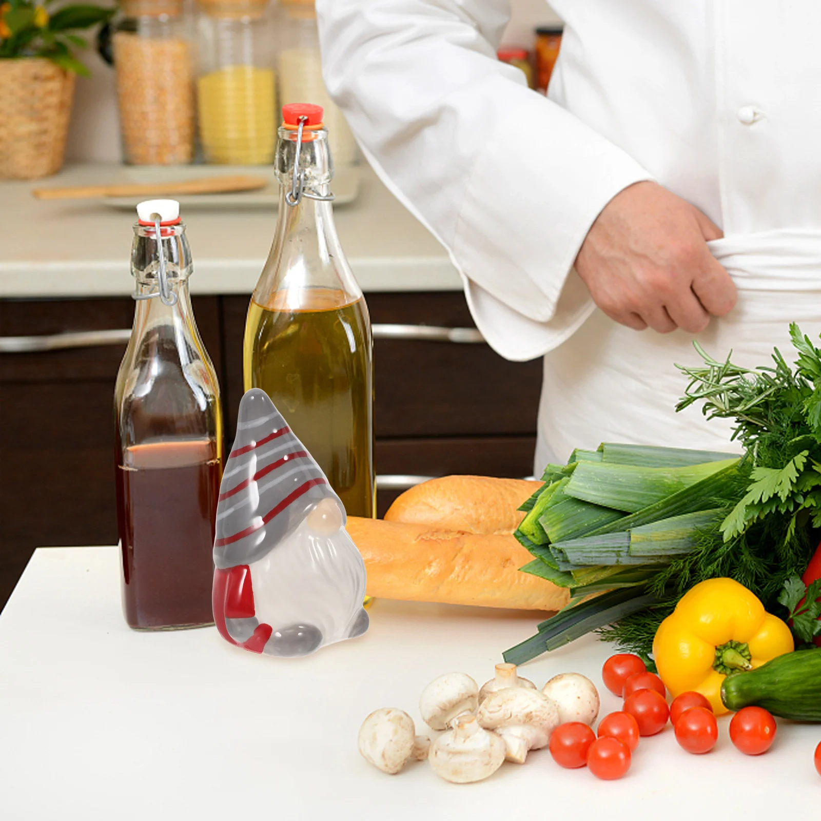 

1Pair Gnome Shaped Ceramic Salt Pepper Shakers Cute Kitchen Seasoning Dispensers Small Spice Jars for Countertop Decorative Use