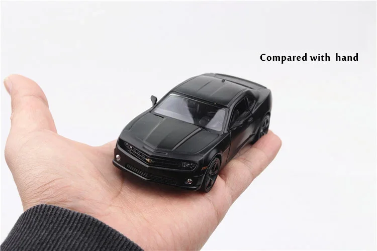 Chevrolet Camaro Alloy Diecast Car Model Toy, Carros puxados para trás, Presentes de aniversário para crianças, Coleções para adultos, 2 Portas, 1:36