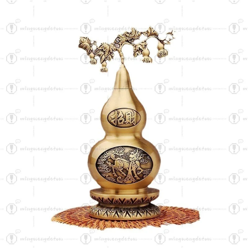 Vintage Copper Craft Hollow Gourd Statue Engraved Kirin Tree Vine Branch Structure Retro Metal Ornament Indoor Desk Furnishing