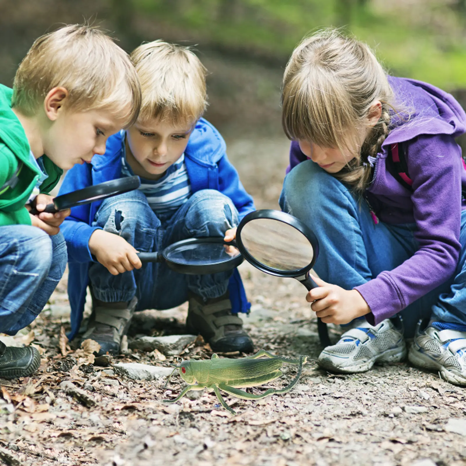 再利用可能な緑色のバッタの置物。庭や屋外の装飾、昆虫に関する - Kids Outdoor Yard Tools のレビューと価格