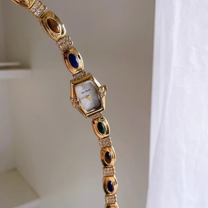 Classic Trend Ladies Watch Elegant Simple Retro Waterproof 2025 Quartz Watch Birthday Gift