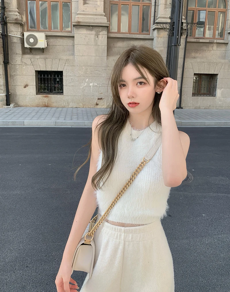 เสื้อสเวตเตอร์ผู้หญิงแฟชั่นฤดูใบไม้ผลิ ฤดูใบไม้ร่วง ฤดูหนาว อุ่นสบาย ทรงกลม ใส่เป็นเสื้อนอกหรือเสื้อซับในได้