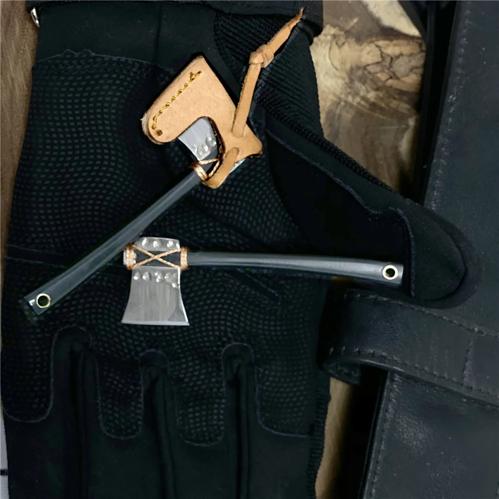 Chromium Vanadium Alloy Steel Mini  Axe Head Keychain Portable Small Fixed Blade Knife Unpacking Express with Cowhide Case