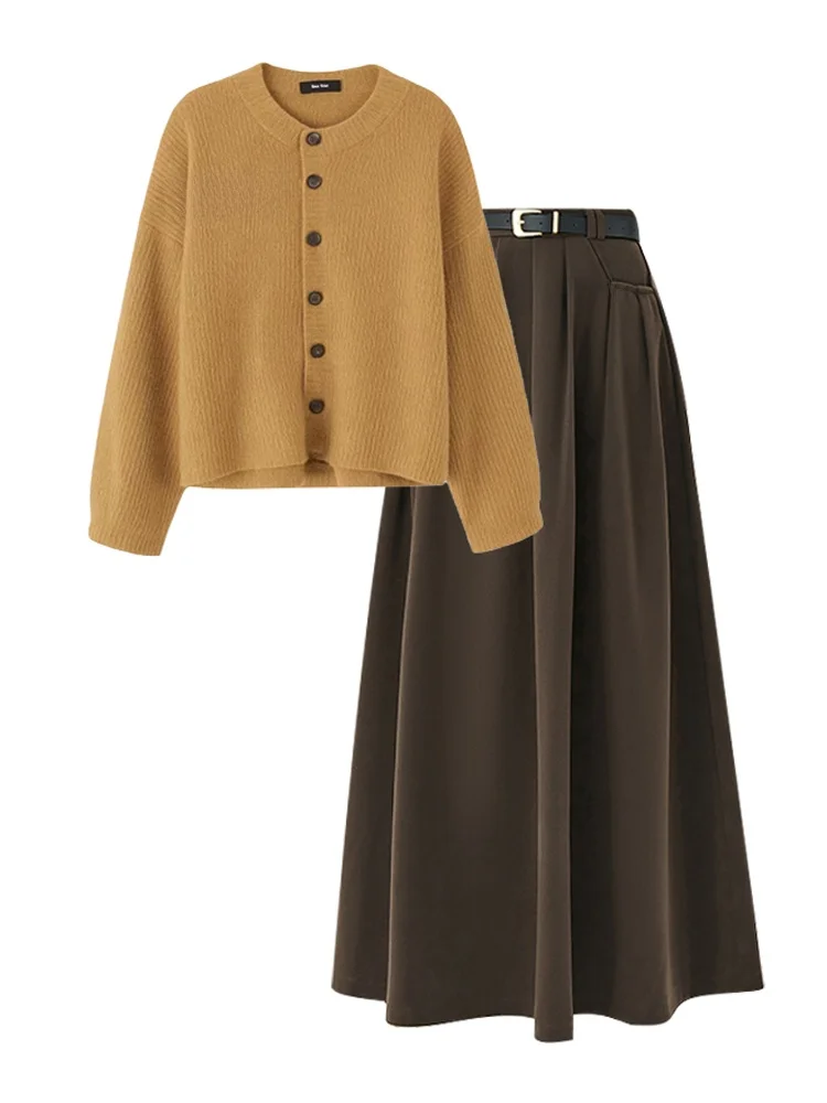 Komplet dzianinowy plus size, spódnica z wysokim stanem, tuszująca niedoskonałości, wyszczuplająca, koreański styl, długi sweter rozpinany, jesień, moda.