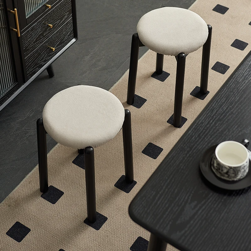 : Taborety toaletkowe