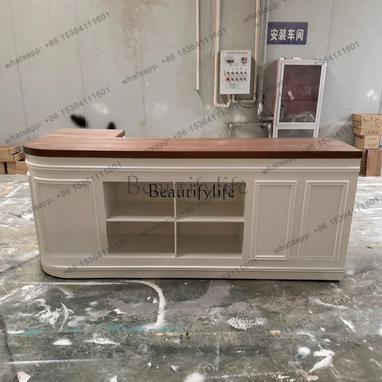 Corner bar small milk tea shop front desk