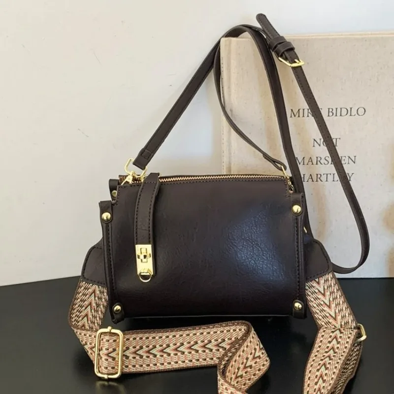 

Diaper Bag Minimalist Simple Casual Business Commuter Leather Crossbody Handbag Women Unique High-End Fashionable