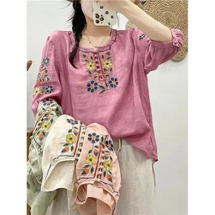 

Ladies Large Size Cotton Linen Loose T-Shirt Embroidered Base Shirt Seven Sleeve Women's Fashion Spring Summer New Style