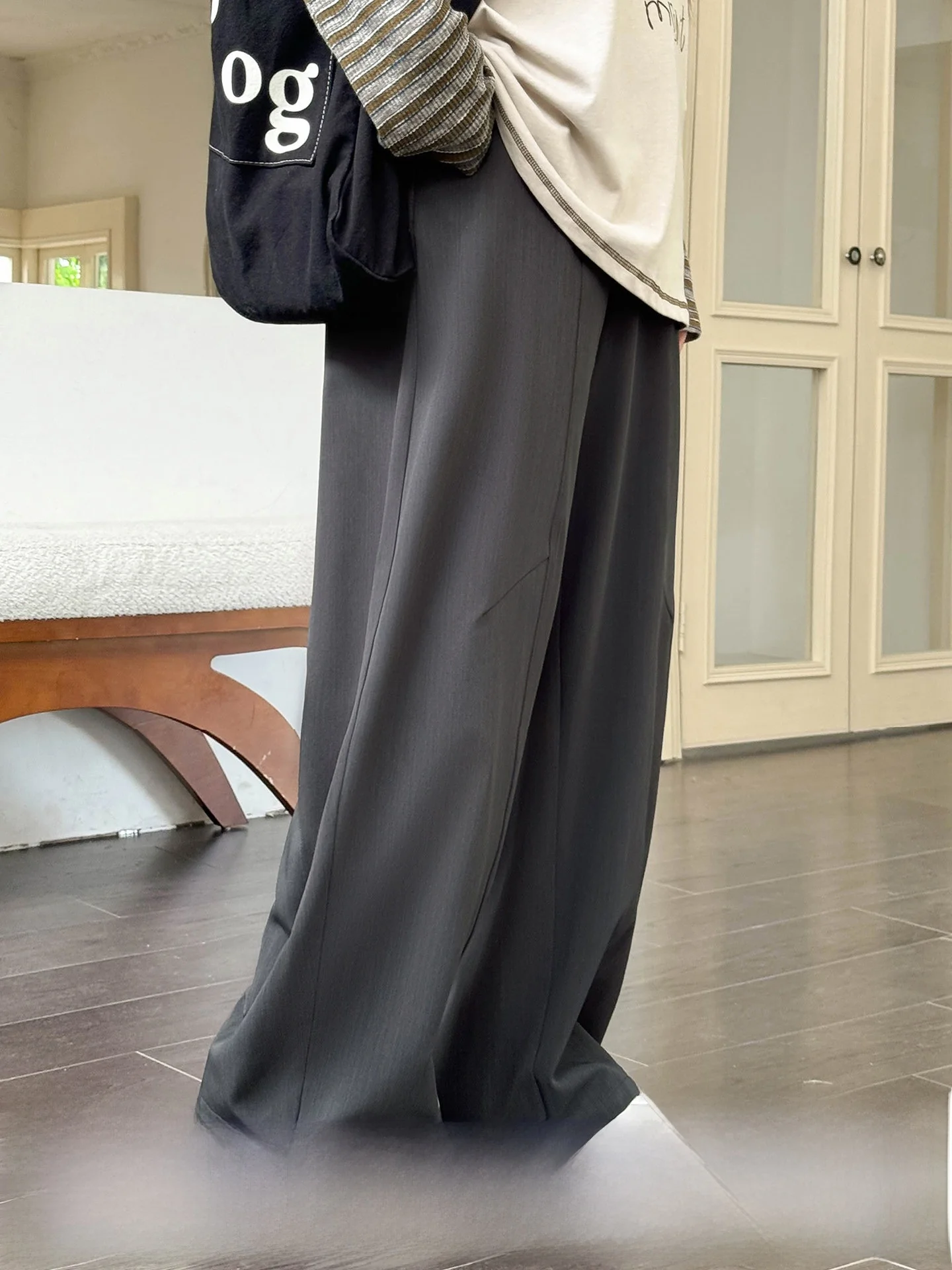 

Slimming Knife Wide Leg Suit Pants for plus Size Women Vintage Design Spring Summer Loose Meat Concealing Trousers