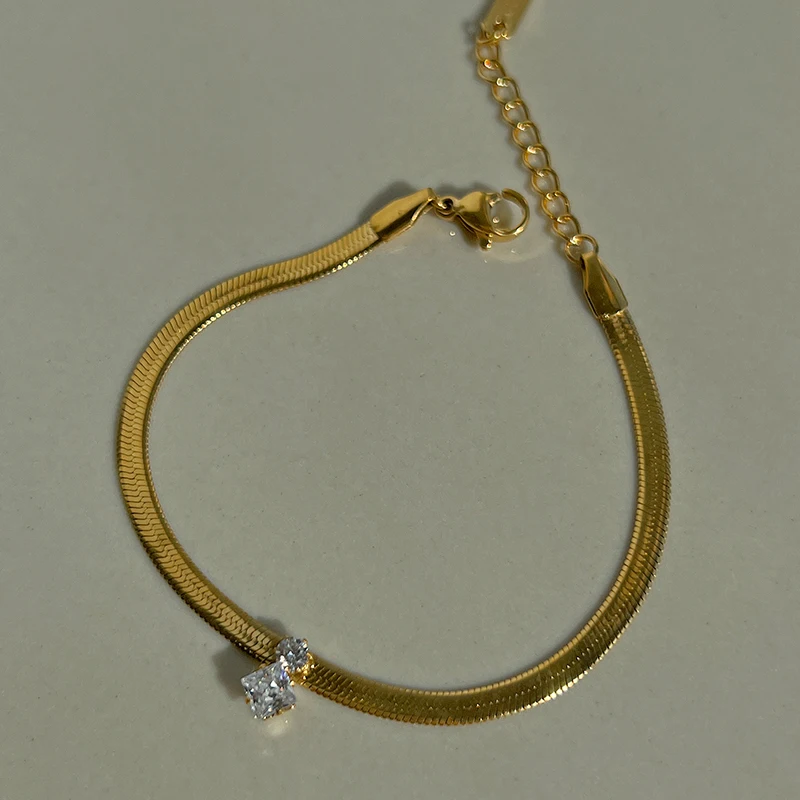 Green rhombus cz stone herringbone chain bracelet for women stainless steel dainty bracelet minimalist dainty jewelry