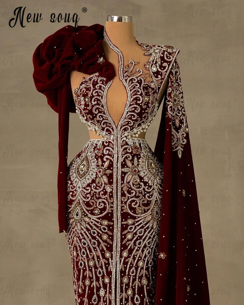 Dubai Handmade Embroidery Evening Dress Burgundy Velvet One Cape Sleeve Long Celebrity Dresses Customized Formal Evening Gowns