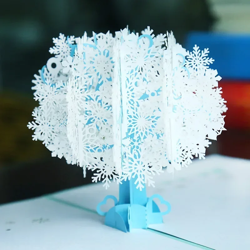 

1 pcs Creative 3D Christmas Card with White Snowflakes and Christmas Paper Carving gift cards