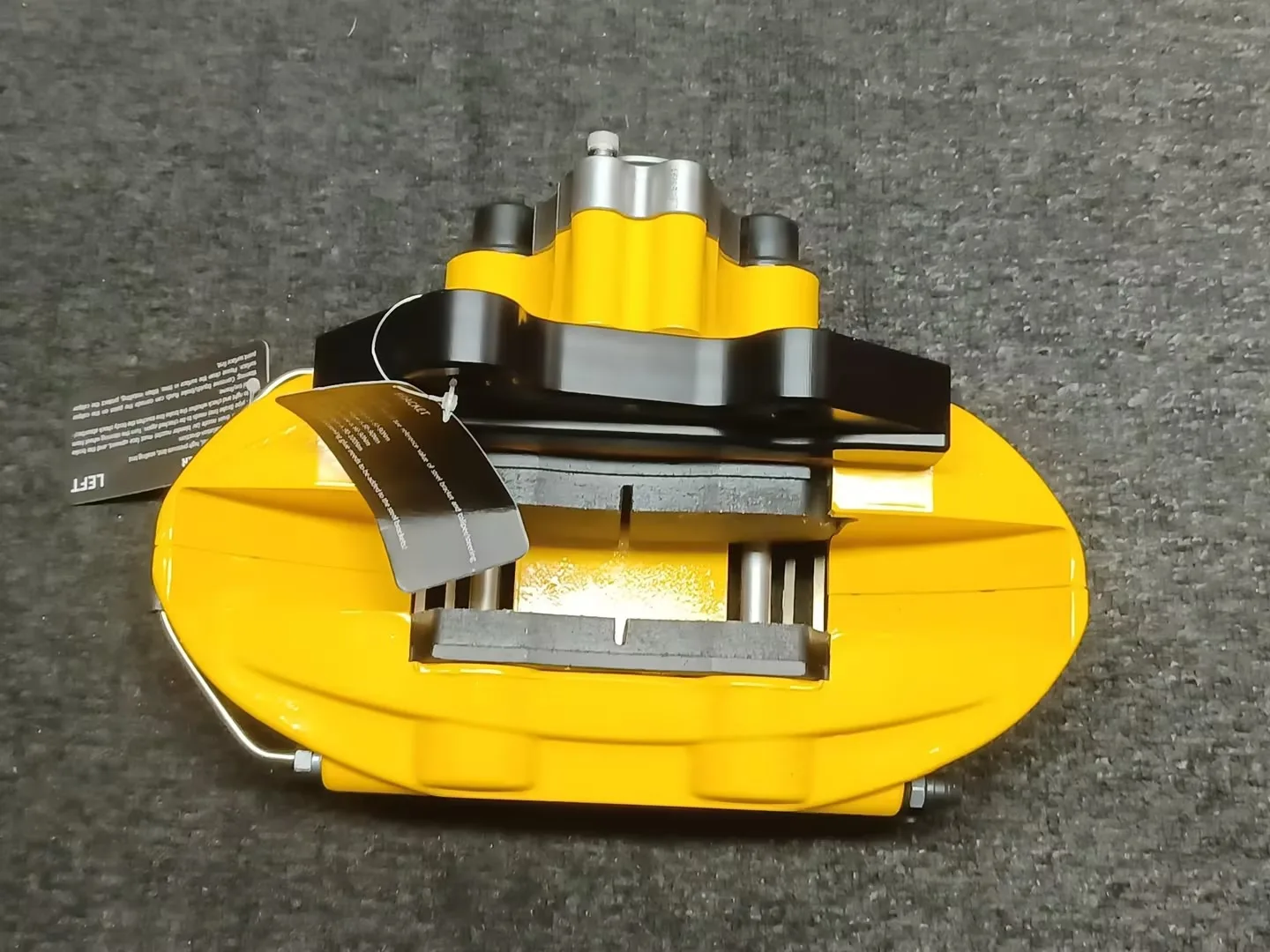 High Quality DT48 Carbon Ceramic Disc Rear 355X28 4-piston brake caliper kit fits for BMW 4 Series Convertible (G23) 2020+