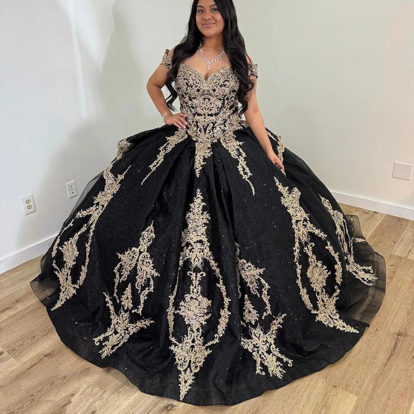 ANGELSBRIDEP, черные платья принцессы Quinceanera, кружевные аппликации, тюль из бисера, многоуровневые вечерние платья с рюшами, милое платье 16, по индивидуальному заказу