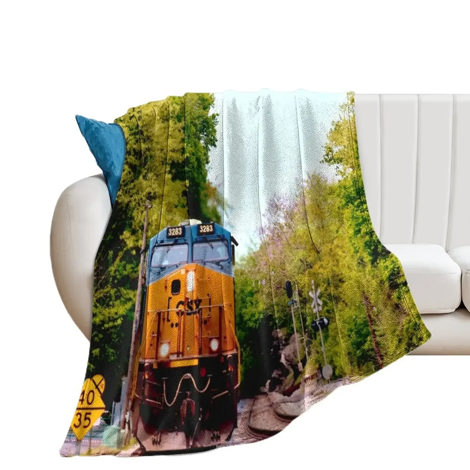 CSX Locomotive 3283 Approaching Harpers Ferry Throw Blanket Summer Beddings cosplay anime Camping Blankets