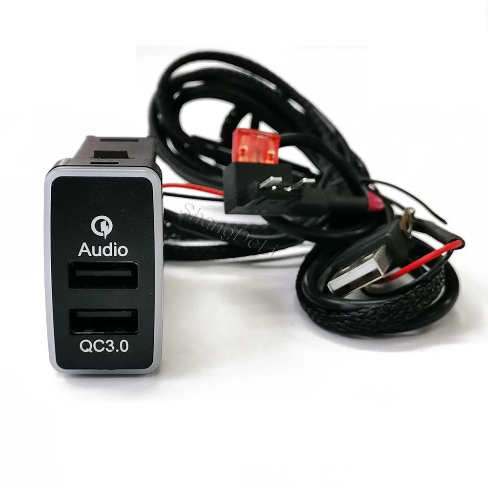 مقبس شاحن هاتف السيارة QC3.0 USB شحن محول الصوت لتويوتا FJ كروزر لاند كروزر برادو 2006 هايلكس كامري 2007