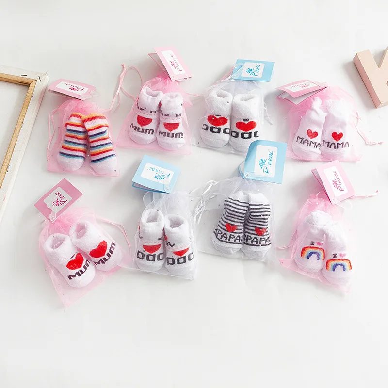 

Baby Socks Cotton Infant Boy Girl Slip-resistant Floor Socks Love Mama Papa Letter Socks Anti-slip Sokken Skarpetki Calcetines