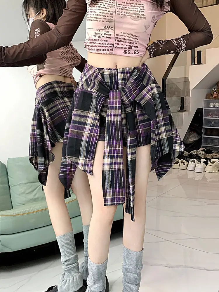 Falda de medio cuerpo a cuadros irregulares de diseño Grunge Y2k, pantalones acampanados de cintura alta, falda, pantalones cortos, ropa de calle, minifalda de tendencia para mujer