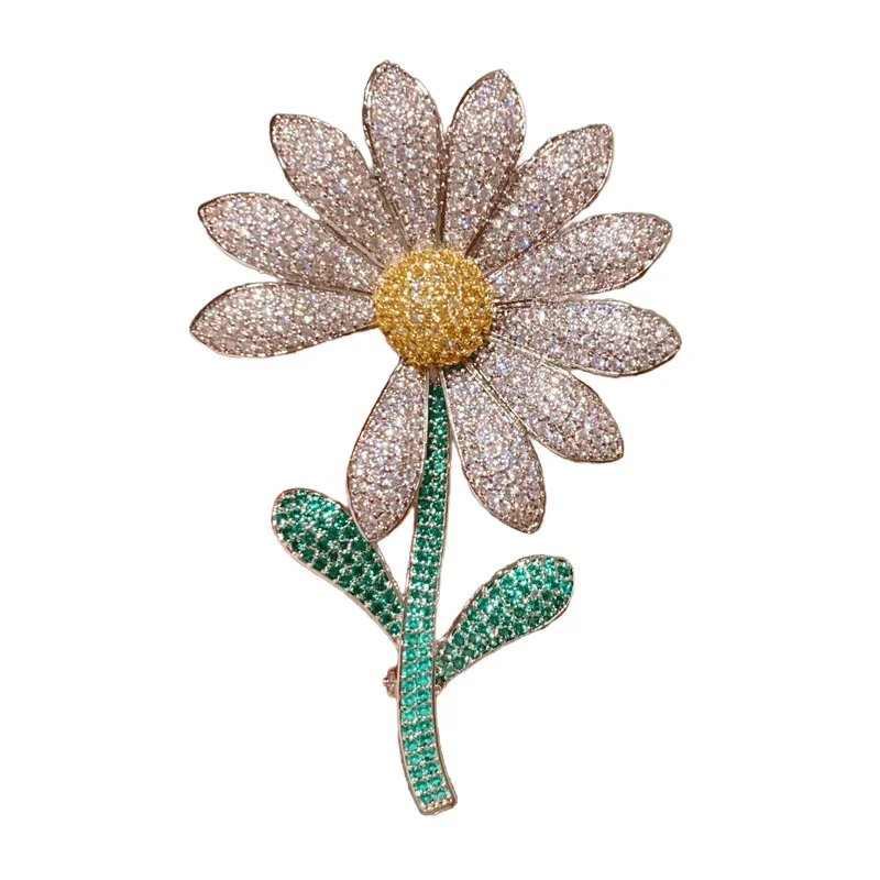 Daisy Flower Brooch for Women Girls Eco-Friendly Copper High Quality Zircon Shiny Trendy  Brooch Label Pins Clothes Jewelry Gift
