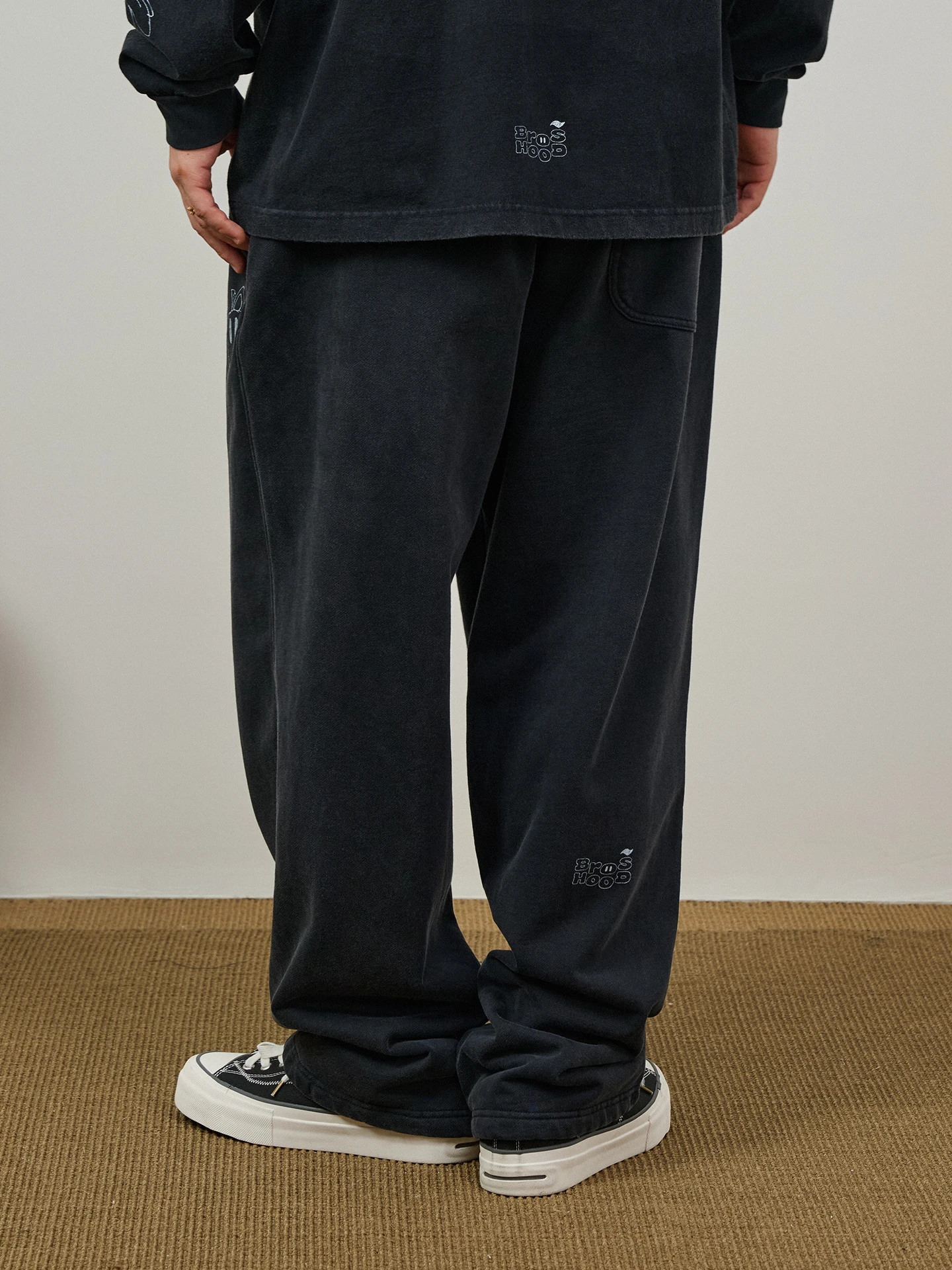 Broshood X JoeNg Hand-Drawn Fruit Line Direct Spray Washed Outdated Hooded Pants Loose Fit Casual Style Machine Washable