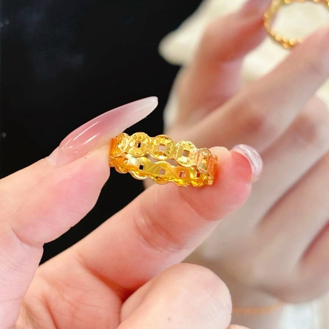 

Женское кольцо-монета, золото 24 карата, AU999 | «Сtability» гравировка с монетами, тонкая профессиональная элегантность.