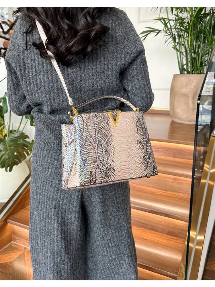 

Best Superstar Show Crossbody Bag with Letter Logo Vintage for Women Leisure Minimalist Solid Color