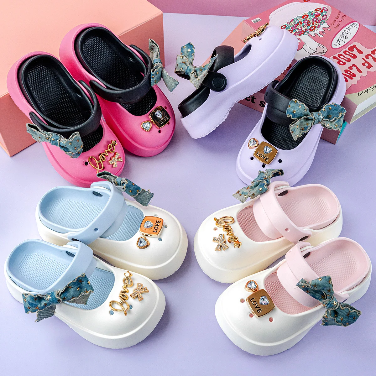 

New Cartoon English-Style Blue Bow Girls' Clogs for Outdoor Wear, Fashionable Slippers, Non-Slip Height-Increasing Closed-Toe Shoes 600