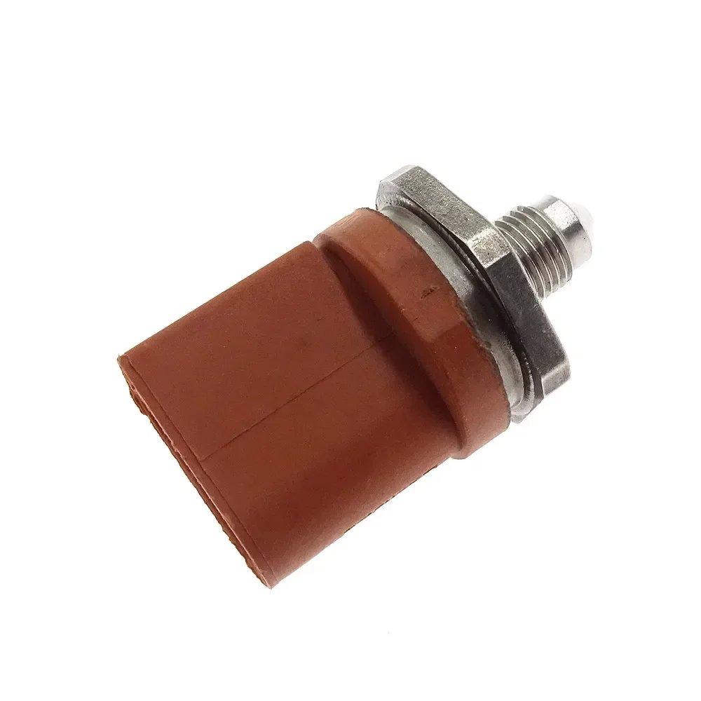 06J906051D 1Pcs New Fuel Pressure Sensor For VW Jetta Passat Golf Audi A3 A6 A5 TT TTS Q5 06J 906 051D