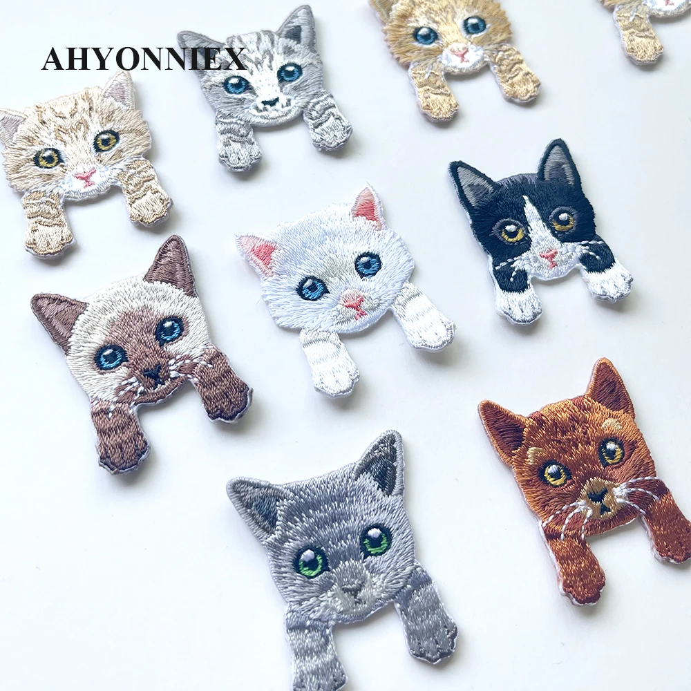 High Quality 9 Pieces / Lot Cute Cat Patches baby\'s Clothing Stickers Backpack Decoration Small Applique Iron On Parch DIY