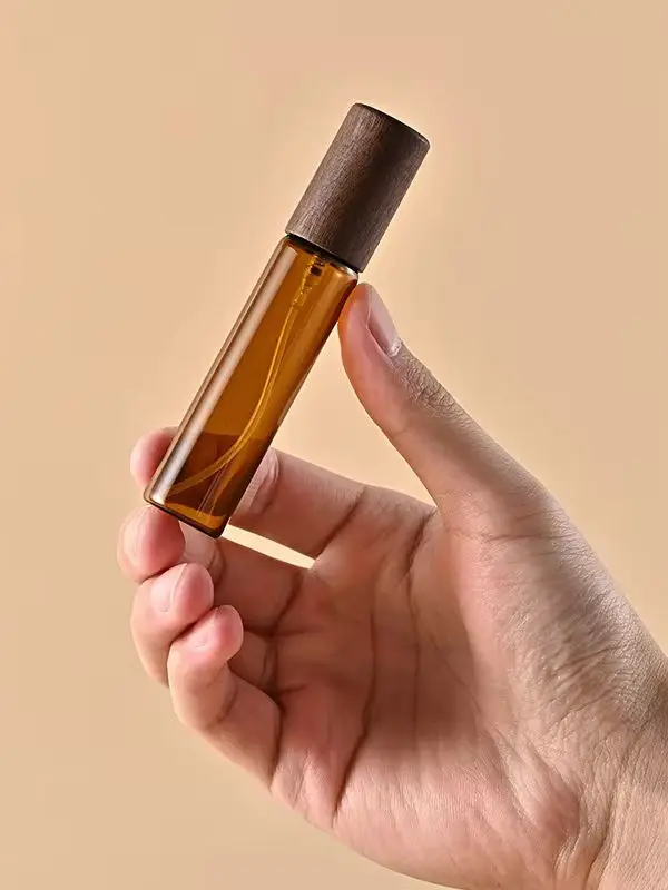 Bernsteinfarbene, klare Glas-Sprühflasche, 5/10/15/20 ml, Probenfläschchen, Kosmetiksprüher, Naturholzkappe für Parfüm, nachfüllbar, tragbar, 1 Stück – Detail 1