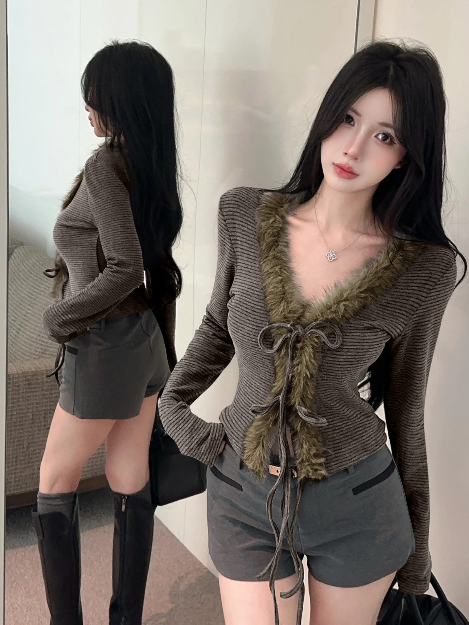 Splendido Cardigan Invernale da Donna in Velluto di Cotone con Scollo a V, Collo in Pelliccia Sintetica e Cintura, Design alla Moda