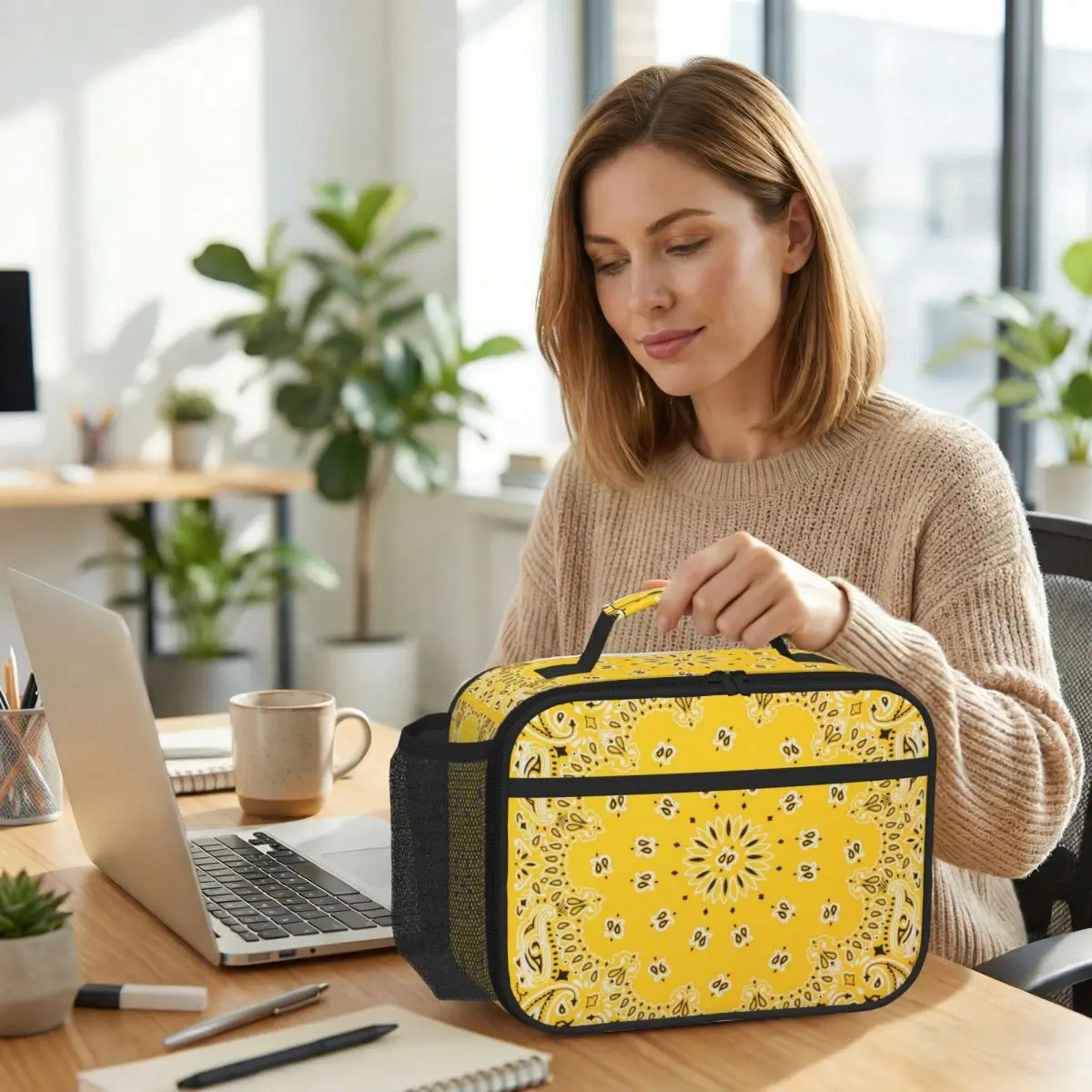 

Yellow Paisley Print Insulated Lunch Bag for Kids School Cooler Thermal Food Box Tote Portable Lunch Boxes Container