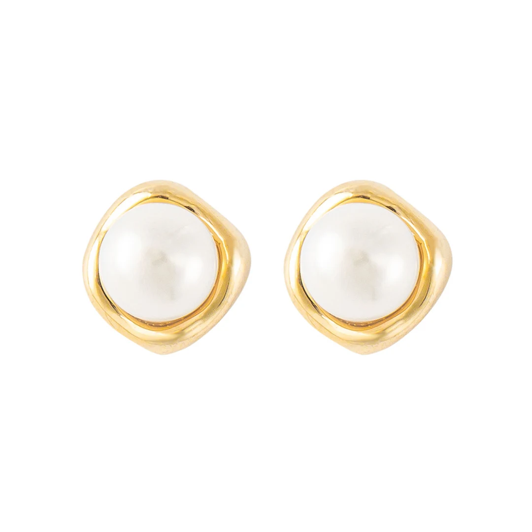 

Small Delicate Flower Shape Wrapped Women's Natural Pearl Stud Earrings