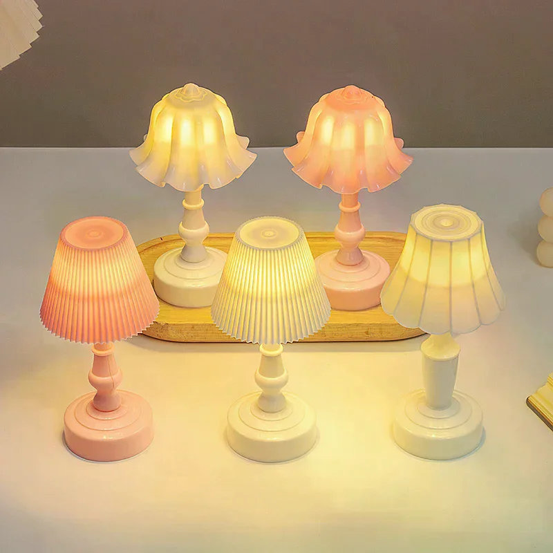 1:12 Dollhouse Miniature Flower Bud Table Lamp Night Light Furniture Home Model Decor Toy Doll House Accessories