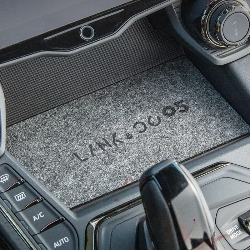 For Lynk&co 03/05/06/02 2019-2023 Models New 01 Door Slot Mat Felt Water Cup Anti Slip Storage Mat Special Interior Modification